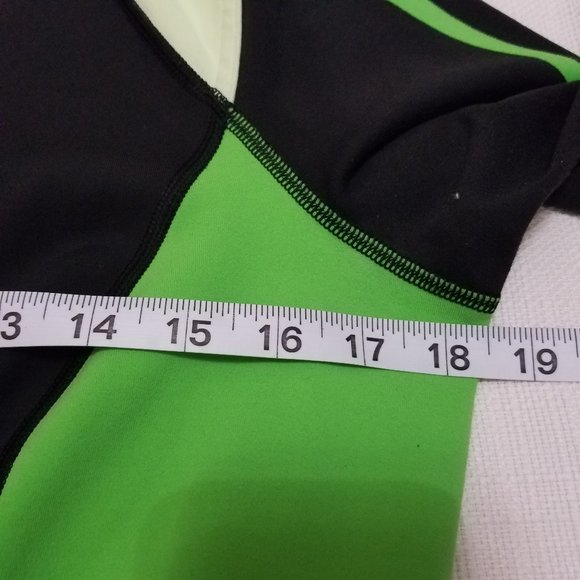 Lululemon Athletica Black Green Hoodie Jacket Sz10 - Picture 9 of 9